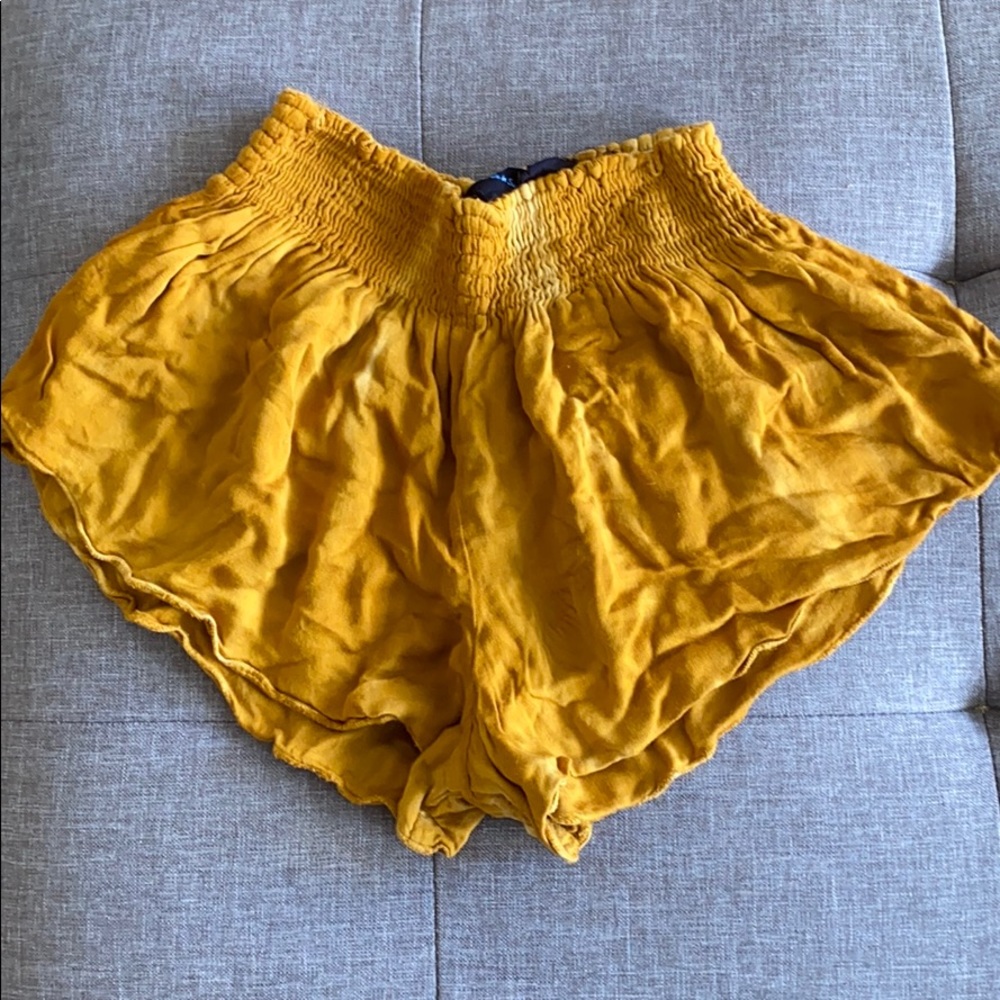 Yellow Blue Life Beach Bunny Shorts